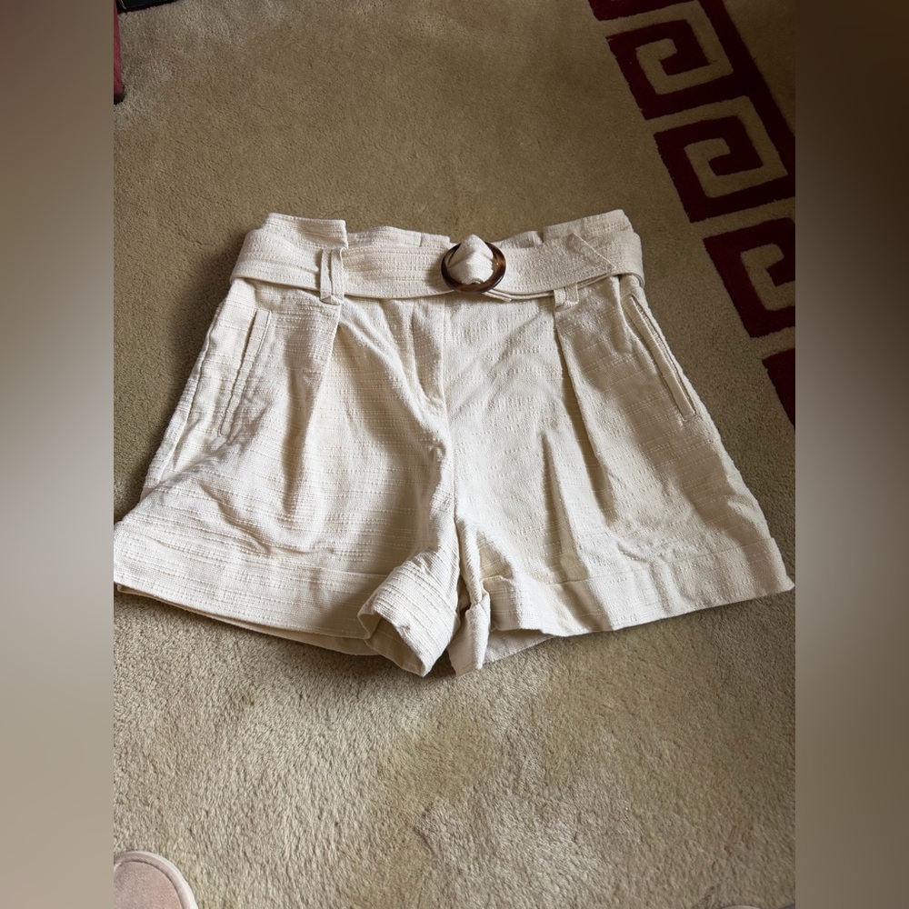 Sezane Off-White High Waist Women's Shorts